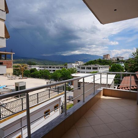 Appartement “Apheartment Gjirokastra” Extérieur photo