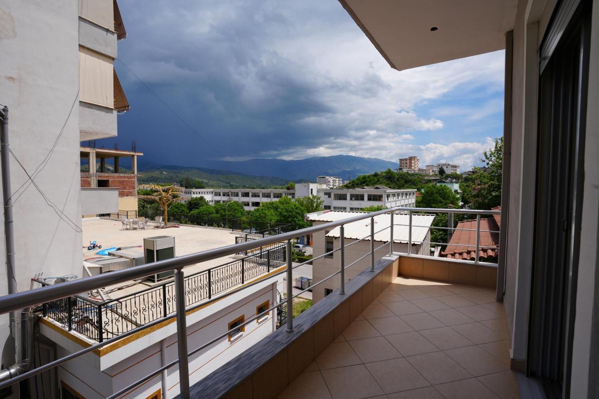 Appartement “Apheartment Gjirokastra” Extérieur photo